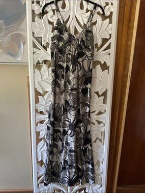 Elle Black and White Floral Maxi Dress